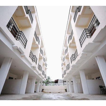 באקולוד Oyo 789 Abn Residences מראה חיצוני תמונה