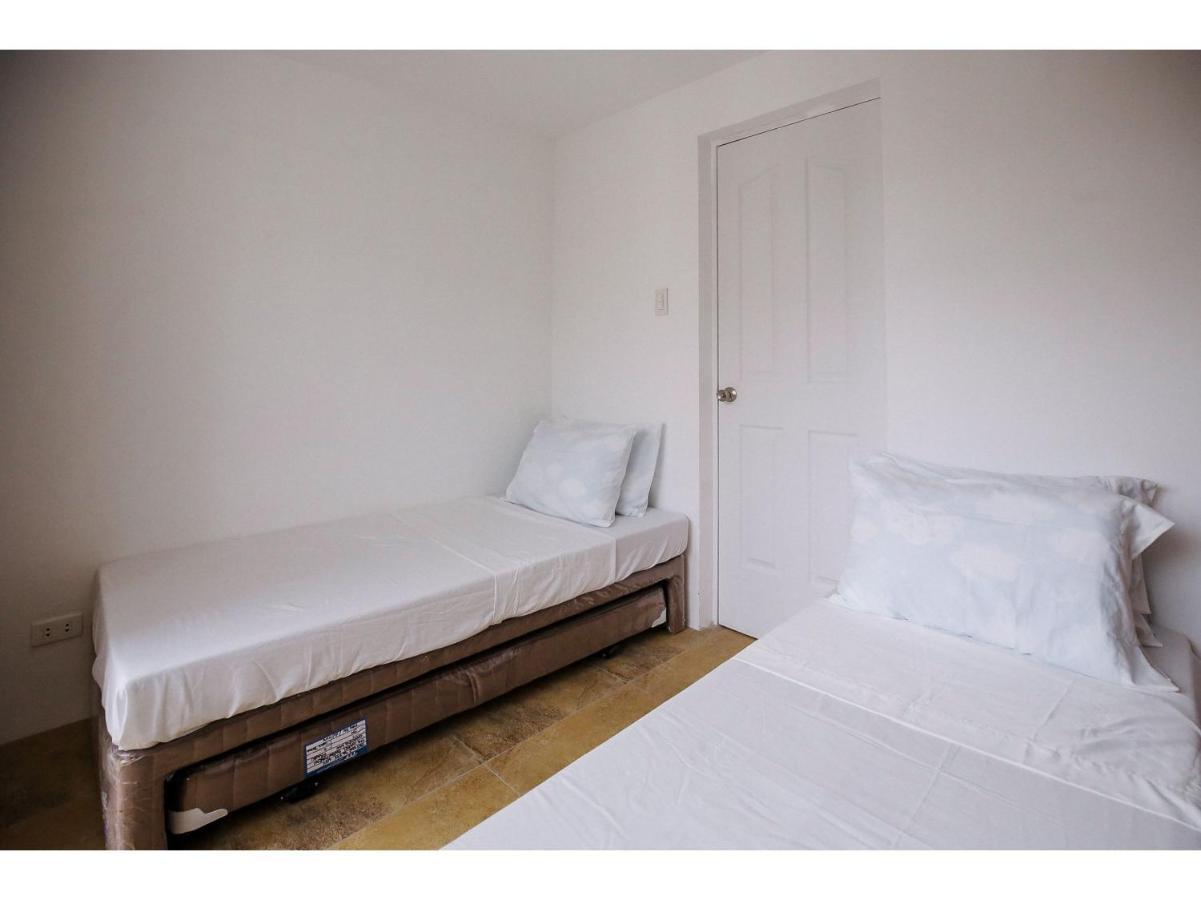 באקולוד Oyo 789 Abn Residences מראה חיצוני תמונה